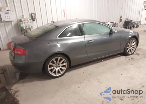 2012 Audi A5 2.0T Premium z USA, uszkodzony, nr VIN WAULFAFR4CA035546